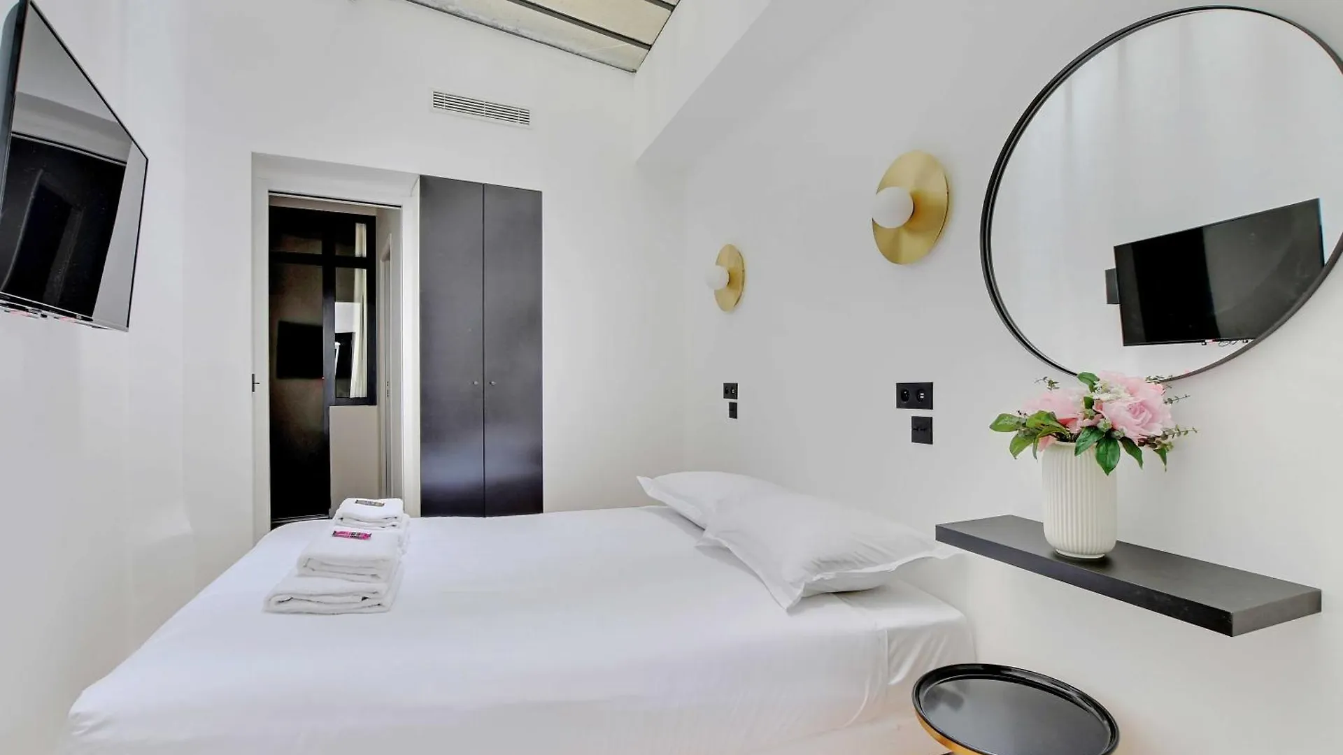 Authentic Apartment - 2Br - 6P - Moulin Rouge Paris 0*,